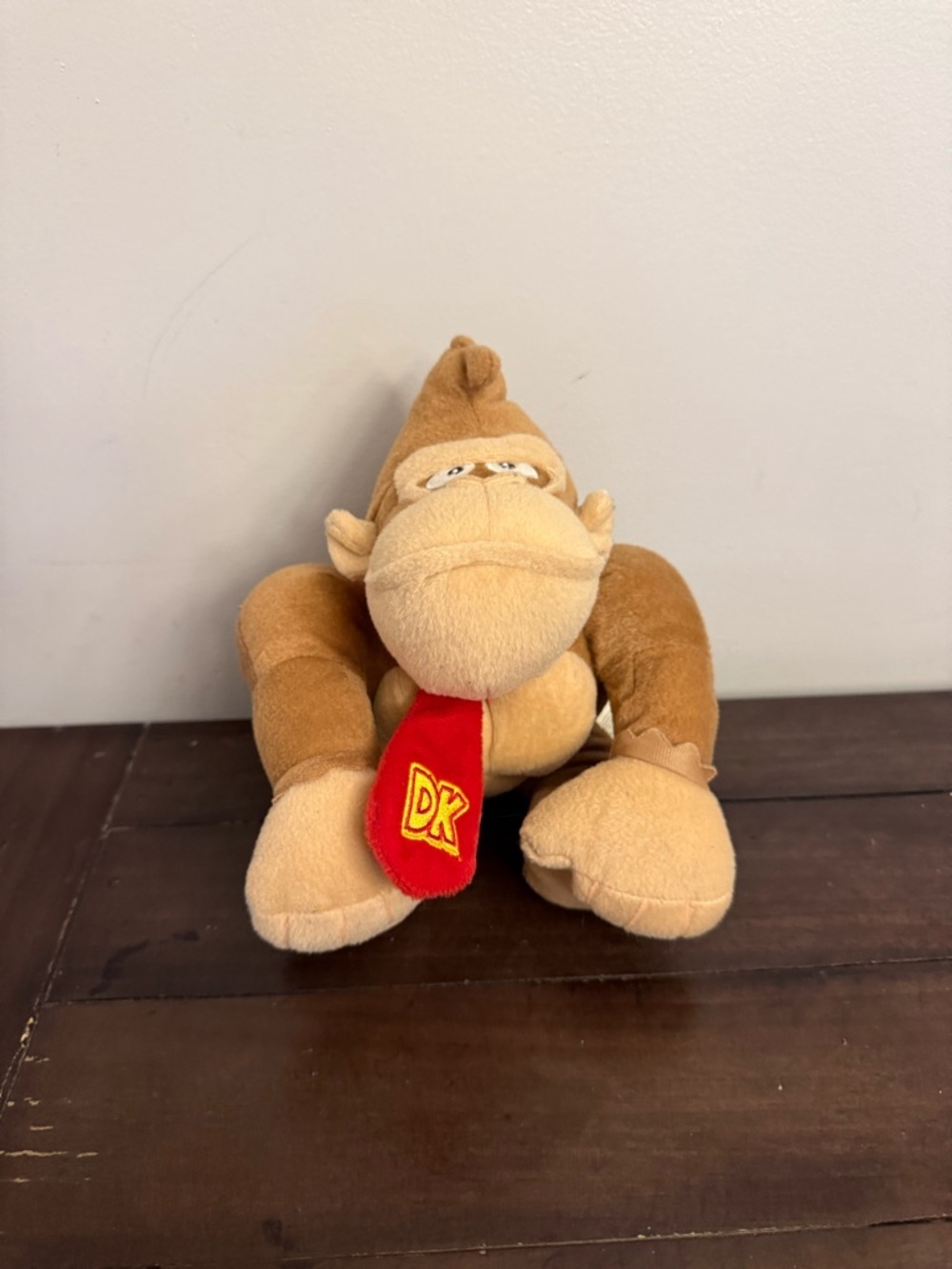 Super Mario Donkey Kong DK Plush Stuffed Animal Nintendo 2016 Red Tie